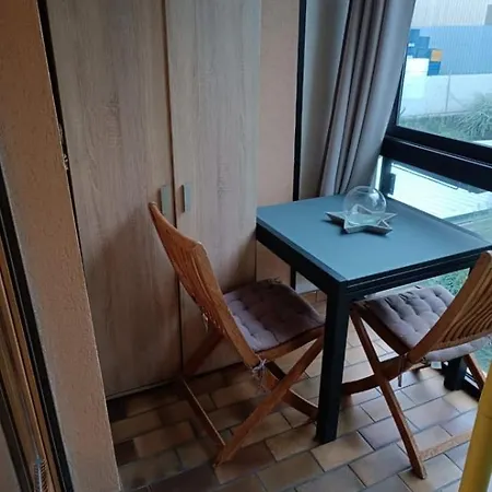 Appartement Frontiere Basel Airport *
