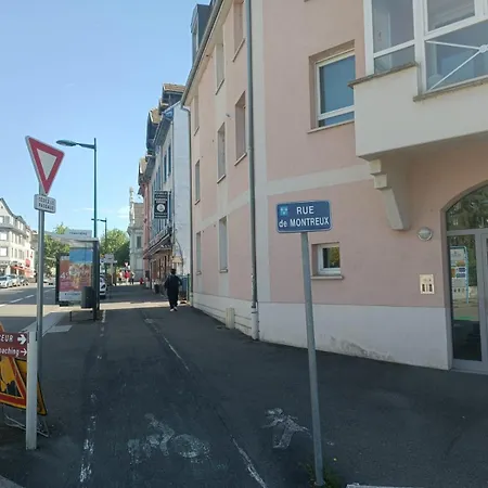 Apartment Frontiere Basel Airport